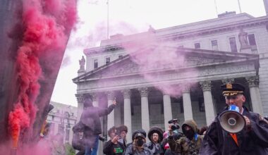 City Council backs watered-down restrictions on NYC protests