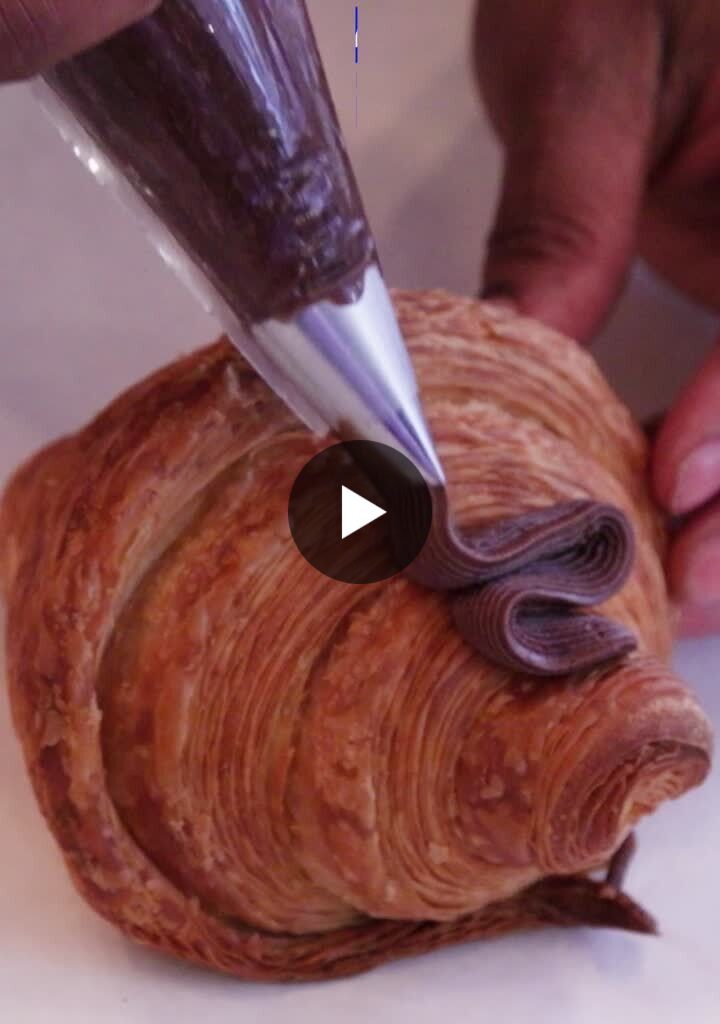 Here's how one viral video saved this small Brooklyn bakery. Watch more: https://lnkd.in/e_gHsPeP