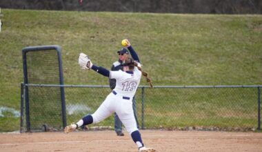 Mount Softball Sweeps Manhattan to Move Over .500 in MAAC Play