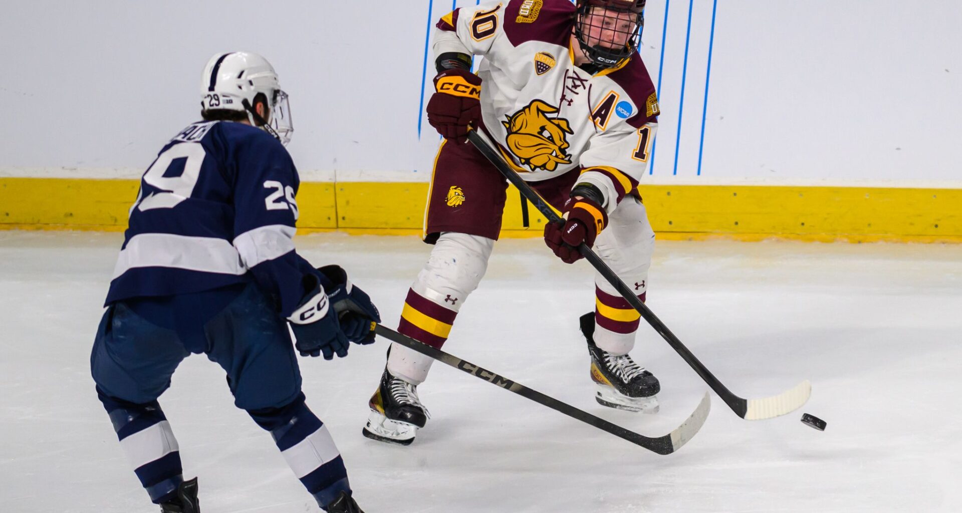 Minnesota Duluth takes on top seed Michigan in Albany Regional final