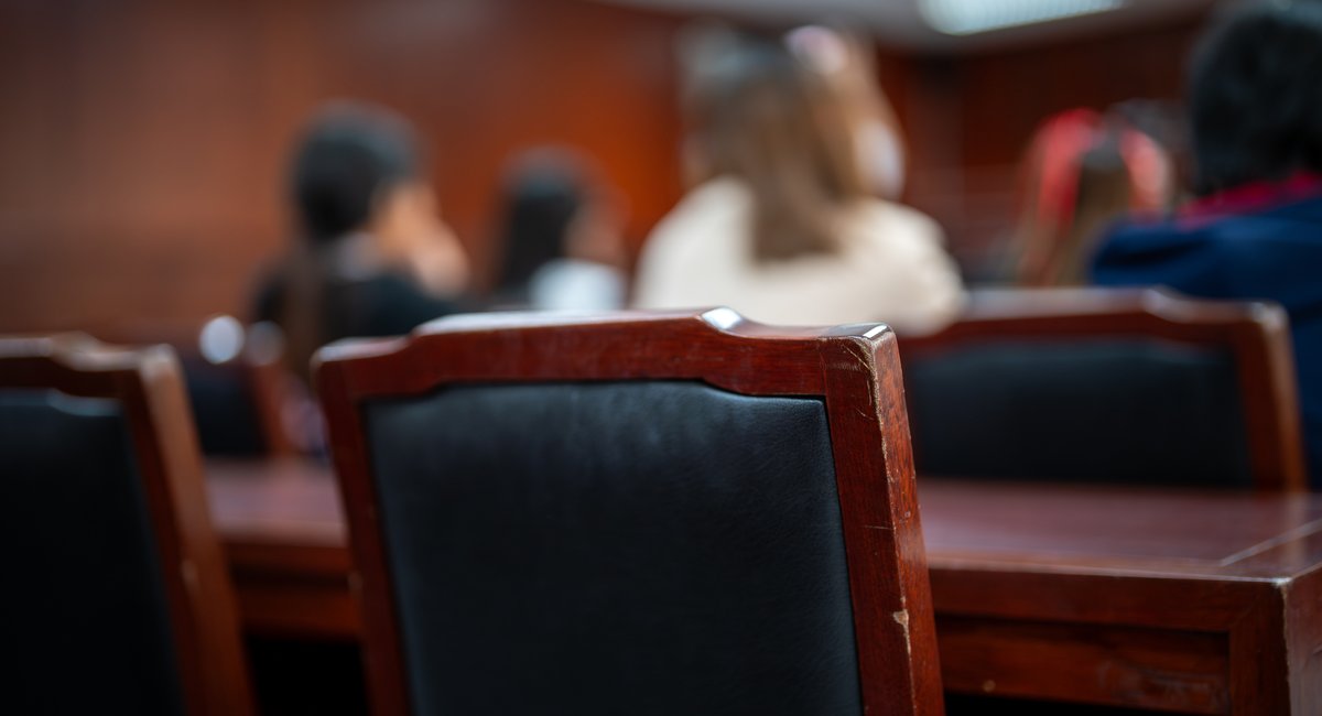 Fate of NY prison guard charged in Harlem man's death rests with jury