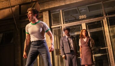 A heist and a play go wrong in Dog Day Afternoon