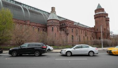 Third time’s the charm? Bronx pols have a plan to finally fill the Kingsbridge Armory