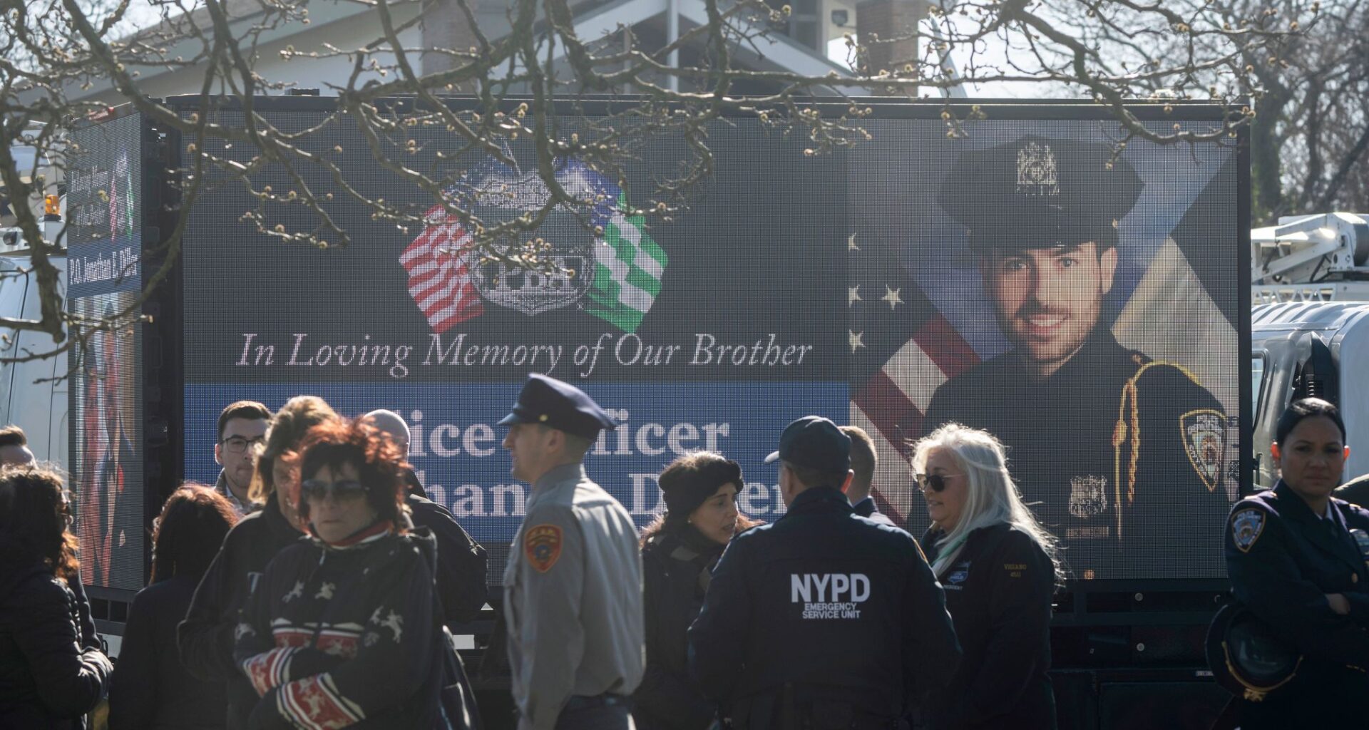 Sides make closing arguments in the trial over the 2024 killing of a New York City police officer