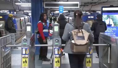 Hoboken PATH trains suspended while crews investigate power issue