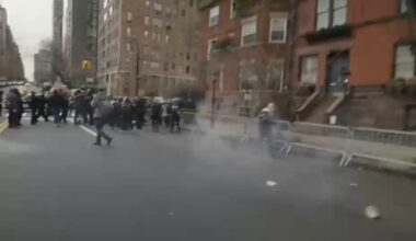 Gracie Mansion protest: 4 people arrested after smoke-generating 'suspicious device' thrown at NYC Mayor residence