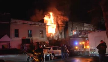 Canarsie house fire: 6 people injured, including 2 firefighters, after flames engulf Brooklyn home