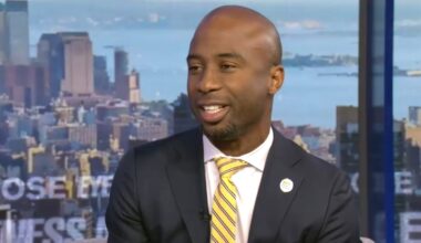 Up Close: NYC Schools Chancellor Kamar Samuels talks math scores with Bill Ritter