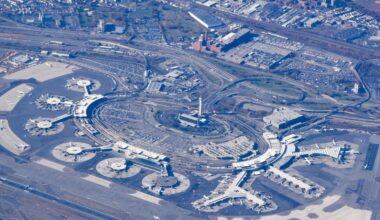 Newark Liberty International Airport ground stop ends after smoke condition cleared from air traffic control tower