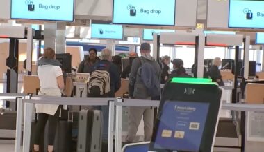 Newark Airport security lines moving smoothly while shutdown sparks long delays at other US airports