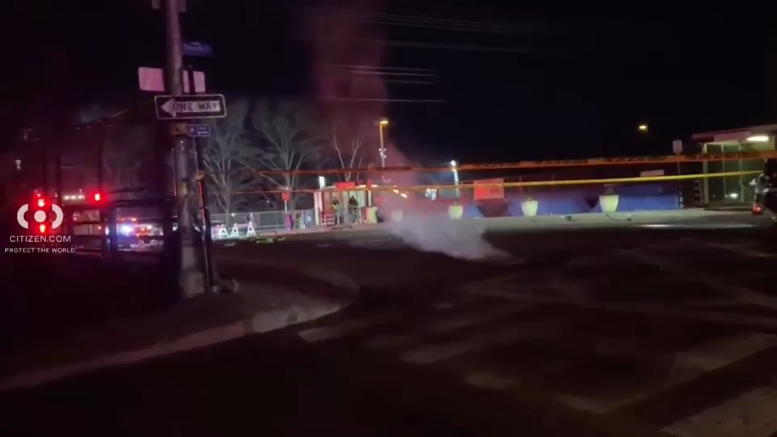 2 police officers hurt after manhole cover explodes in Larchmont, New York