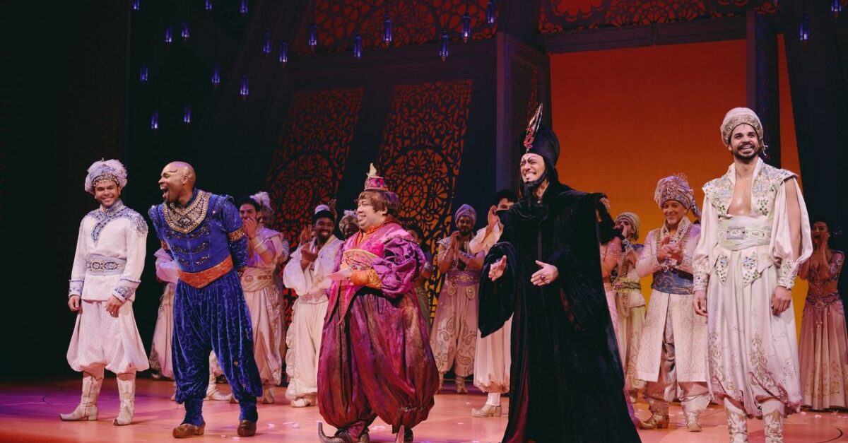 Photos: Aladdin Celebrates 12th Anniversary on Broadway