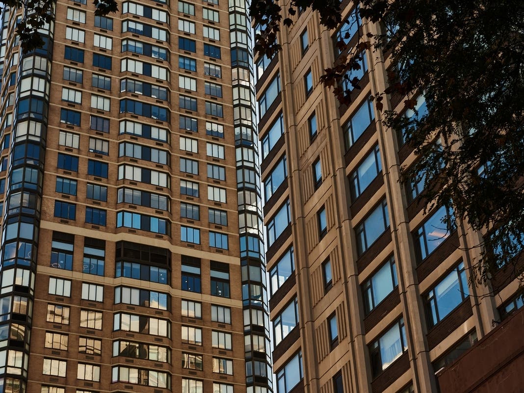 $18M UES Penthouse Tops Manhattan's Real Estate Deals