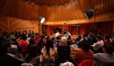 📸 Battman Photographs NYC + 🗞️ HK This Week