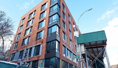 The men&rsquo;s shelter at 6661 Broadway will house up to 130 men at a time and provide counseling, mental-health care and life-skills workshops.