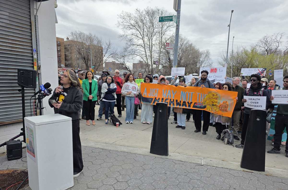 Advocates rally against any Cross Bronx expansion ahead of April 7 state deadline – Bronx Times