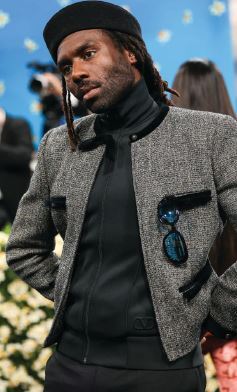 DEV HYNES PHOTO BY: BRE JOHNSON/BFA