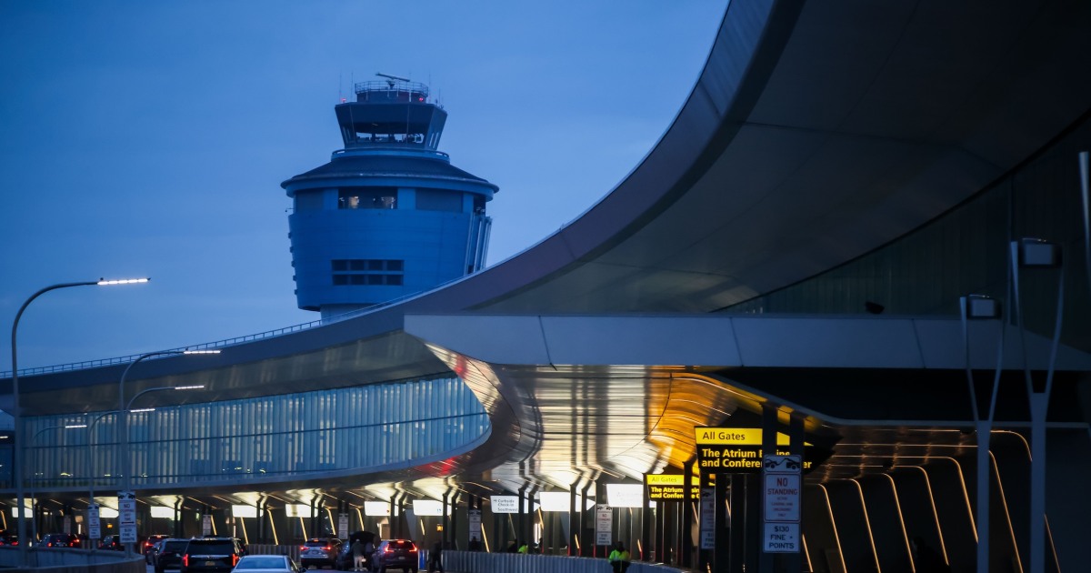 Air Canada plane collides with vehicle at New York's La Guardia Airport