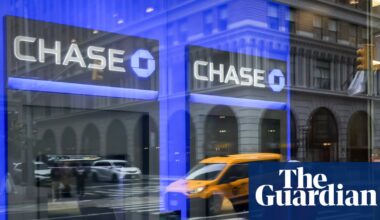 New York robber on the run after stealing just $605 from six banks across city | New York