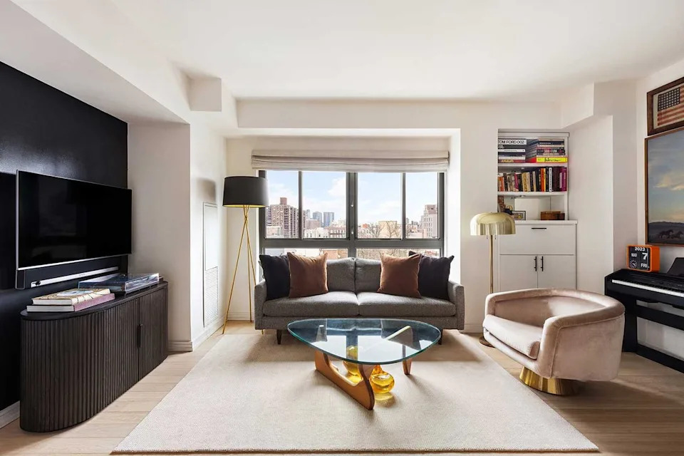Erich Bergen's N.Y.C. penthouse for saleCredit: Grace Jeon