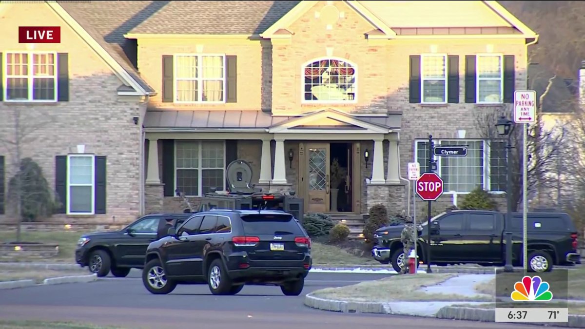 2 Bucks County teens in custody after possible act of terrorism in NYC – NBC10 Philadelphia