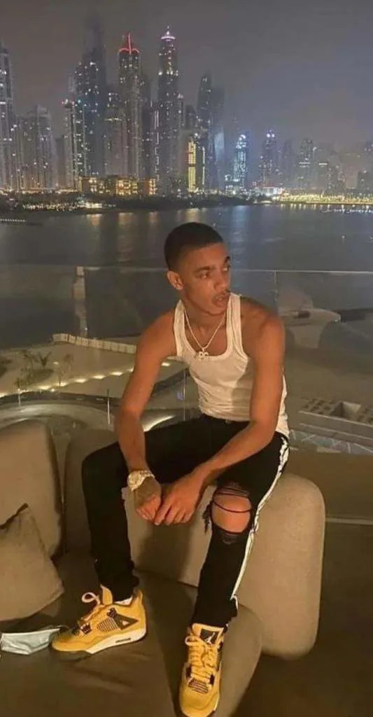 (Metropolitan Police)