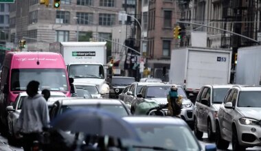 Views of traffic congestion in Manhattan. Jun 27, 2023. (MTAPhotos/flickr)