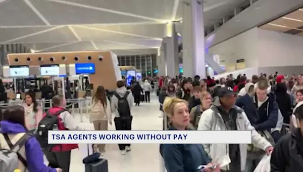 News 12 | Connecticut | Long lines at security checkpoints at Newark Airport during Homeland Security shutdown