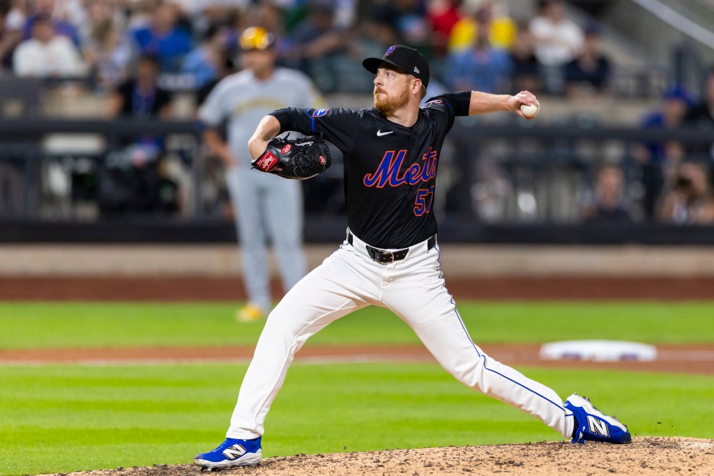 Richard Lovelady, seen here pitching for the Mets last season, won the competition for the team's final bullpen spot.