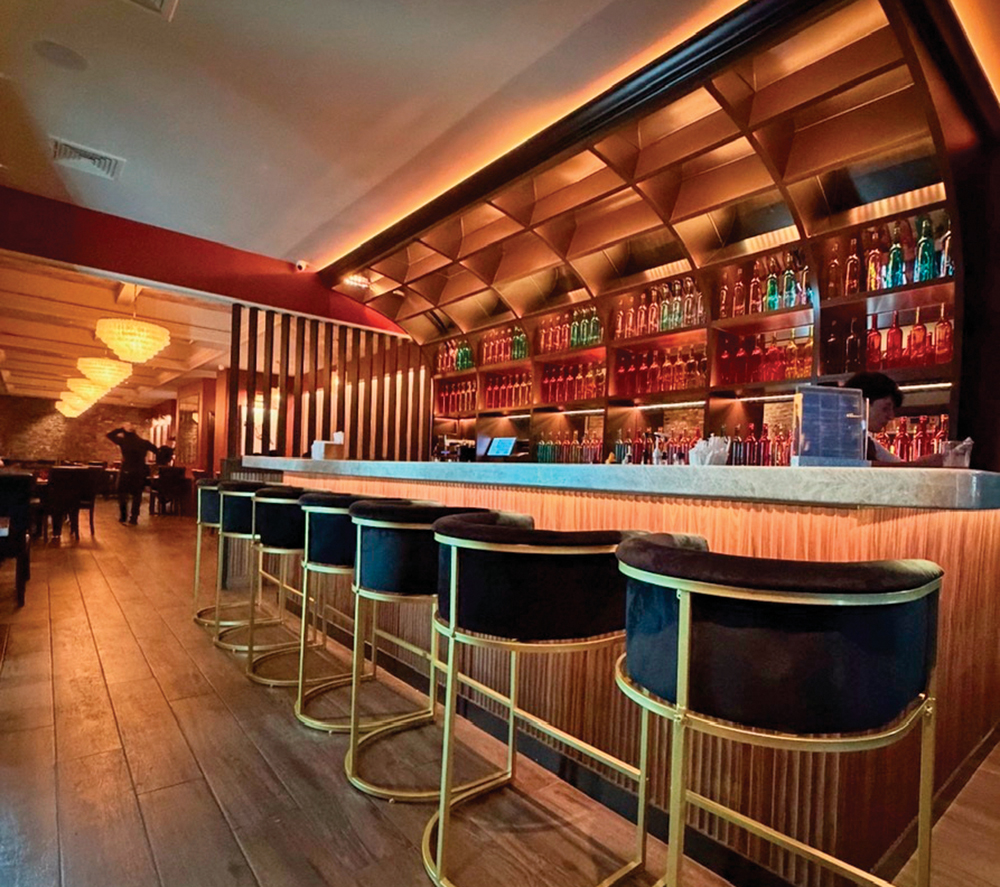 Prima di Carne Steakhouse Joins High-End Kosher Scene in Queens