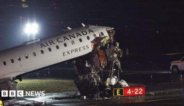 A map of LaGuardia Airport showing where the plane collided with an emergency service vehicle