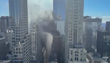News 12 | Brooklyn | Fire on a roof in Midtown fills the sky with smoke during St. Patricks Day parade