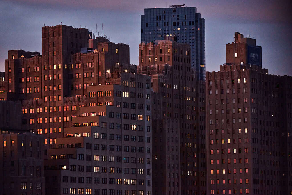 New Jersey suburbs grow increasingly unaffordable as prices surge past some NYC levels, report finds • The Jersey Vindicator