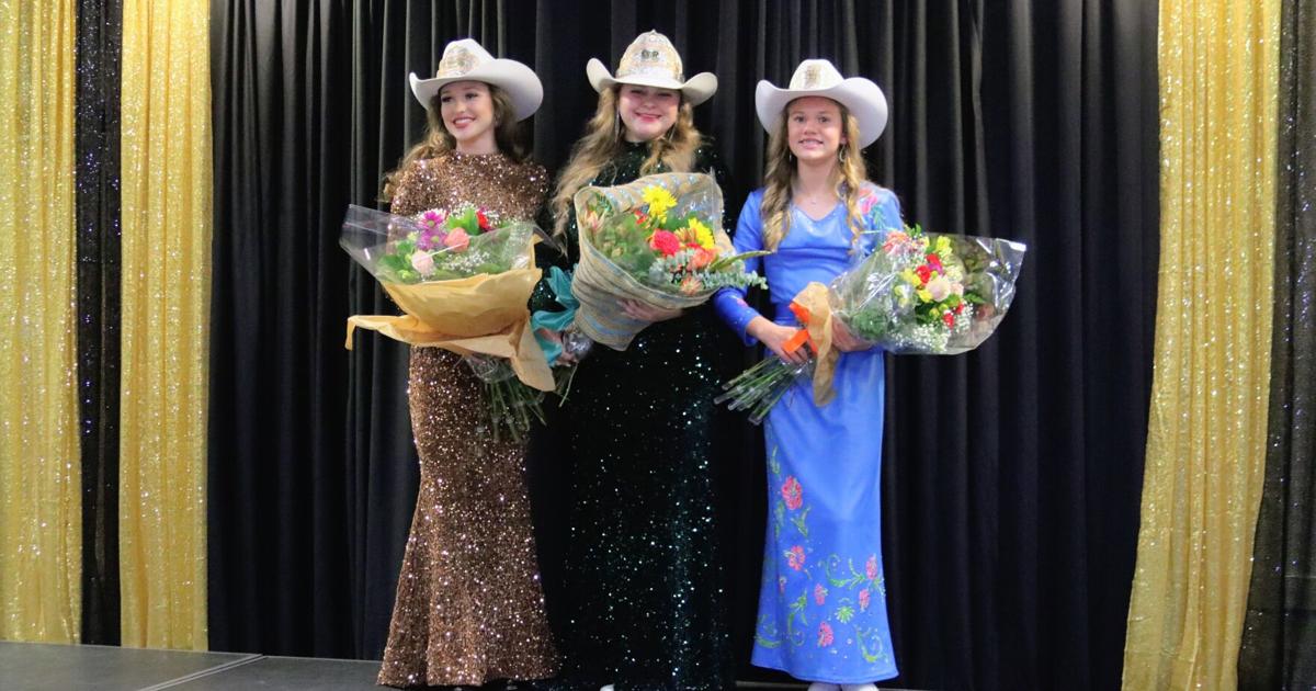Queens of the corral at Cave Creek Rodeo Days | Featured Stories