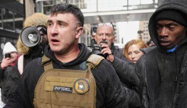 Police investigating after device thrown at anti-Islam protest in New York City | National Politics