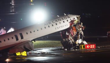 Passenger Jet Collides With Fire Truck In New York's LaGuardia, Killing Both Pilots