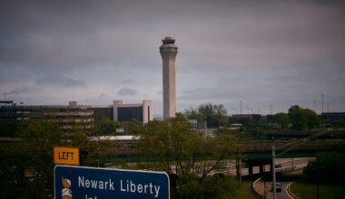 Air Traffic Control Tower Evacuated At Newark Airport Due To Burning Smell