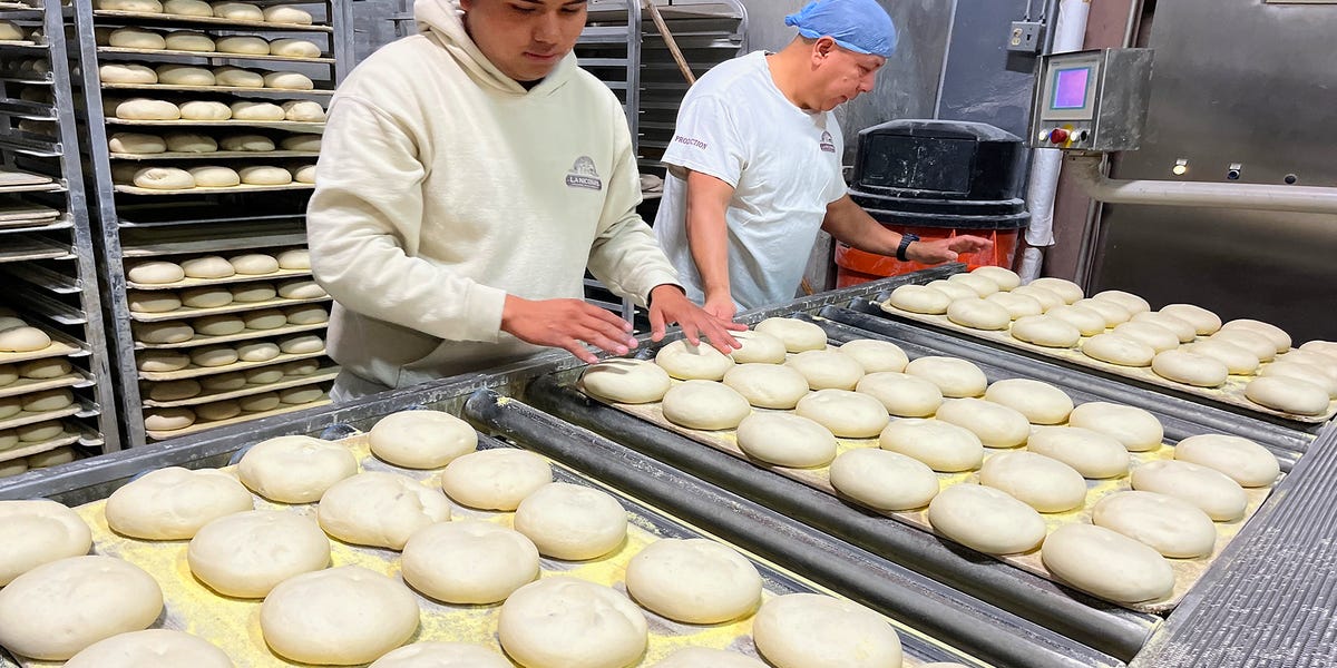 Inside the Bakery Where NYC's Bodegas Get Their Bread