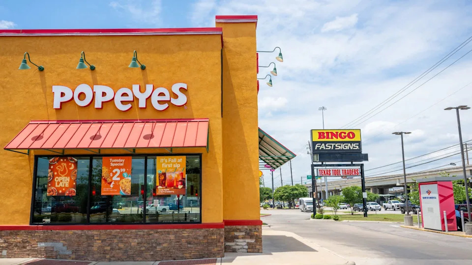 Popeyes Franchisee Declares Bankruptcy, Shuttering Nearly All Restaurants in the South