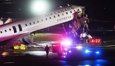 See LGA Air Canada crash timeline