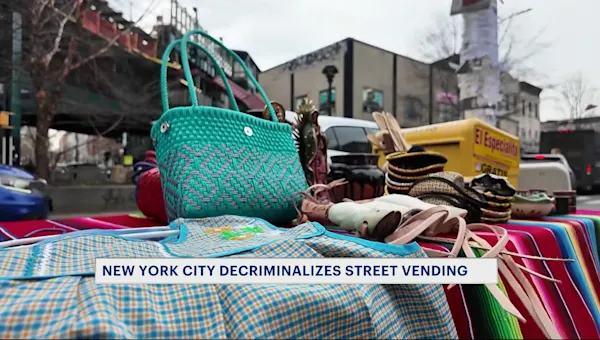 News 12 | Brooklyn | Street Vendors react to decriminalization