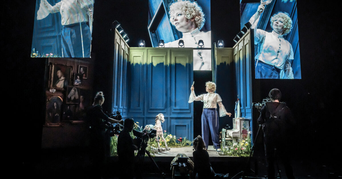 The Picture of Dorian Gray Starring Sarah Snook Now Available to Watch at New York Public Library