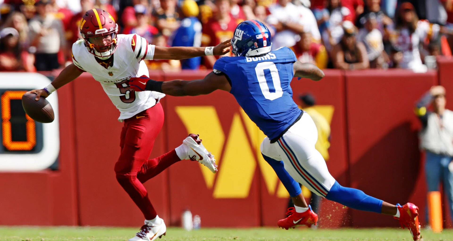 New York Giants rework Brian Burns' contract, clearing $15.1M in cap space