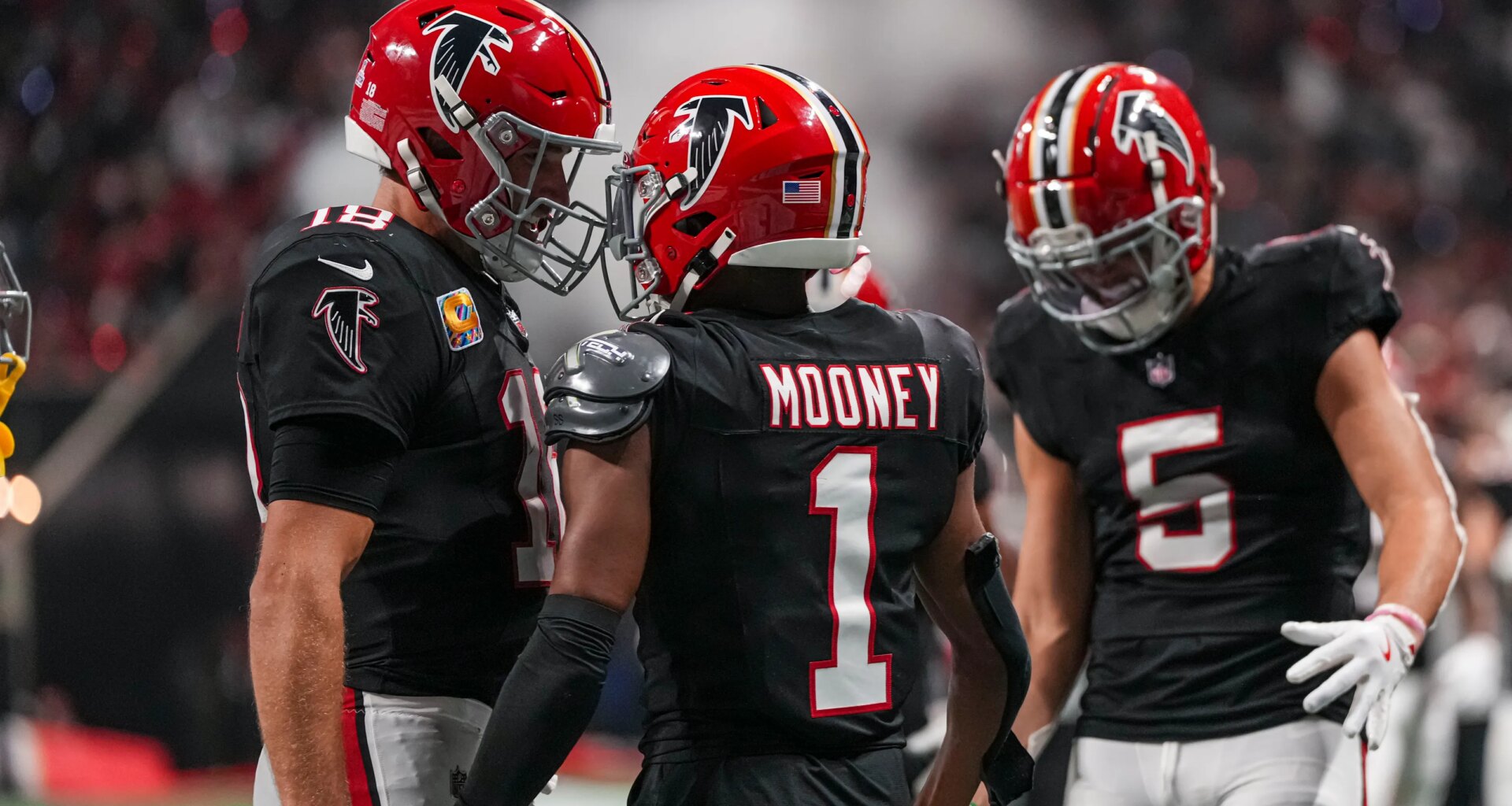 Former Falcons WR Darnell Mooney to sign with New York Giants