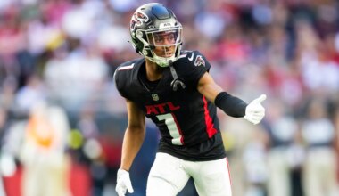 New York Giants are signing a former 1,000-yard wide receiver