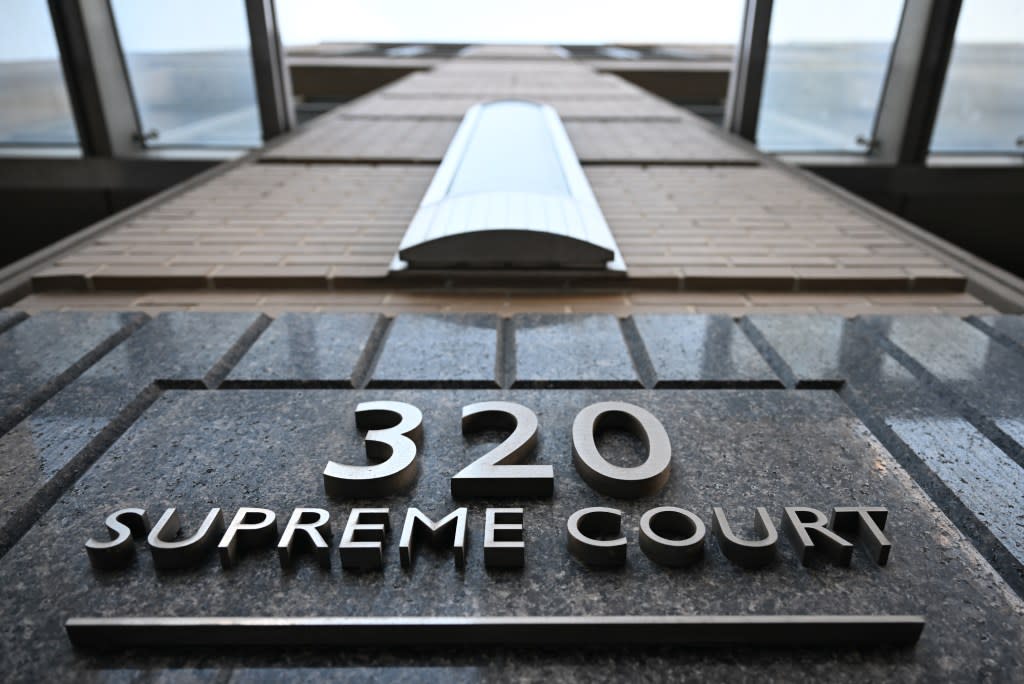 President of the officer’s union, Pat Cullen, claims that the office of court administrators are currently blocking one effort by the union to stanch the bleeding by refusing to allow two dozen officers who volunteered to transfer to Brooklyn criminal court. Paul Martinka