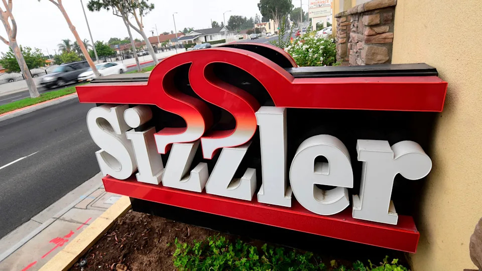 Iconic Steakhouse Chain Sizzler Stages Comeback After Closing 600 Locations