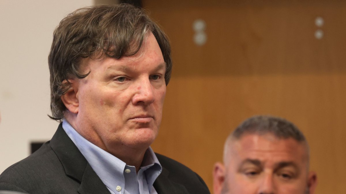 Accused Gilgo Beach killer Rex Heuermann expected to plead guilty – NBC New York