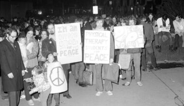 Readers sound off on duty to country, getting off oil and Trump's Mueller jab