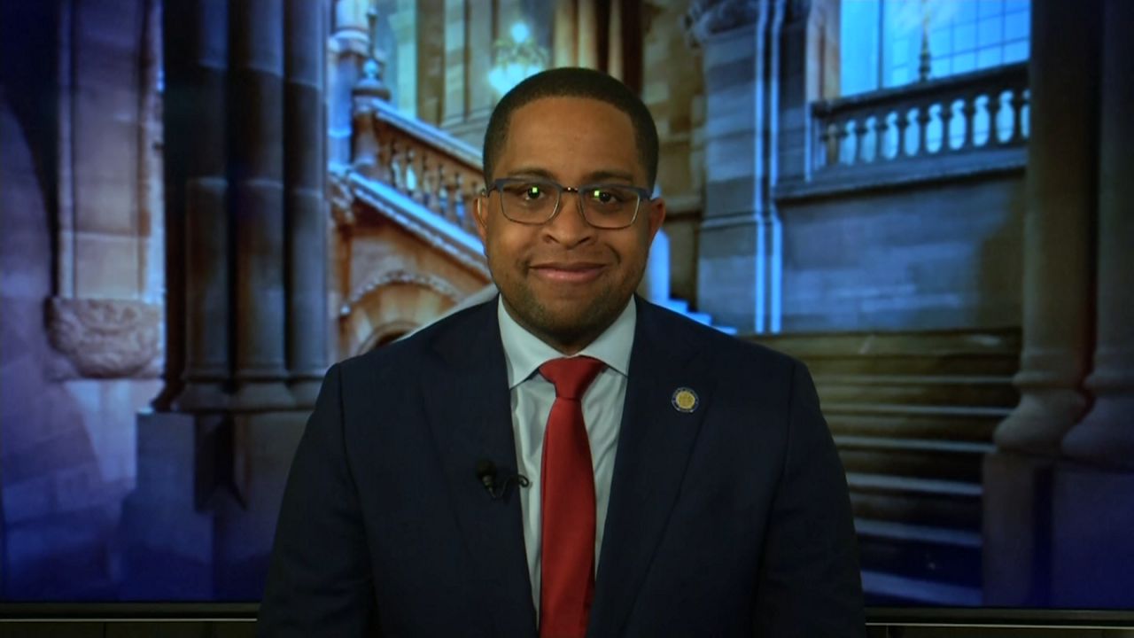 Sen. Myrie discusses white-collar bill in N.Y.